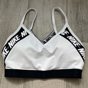NIKE Dri-Fit Sports Bra